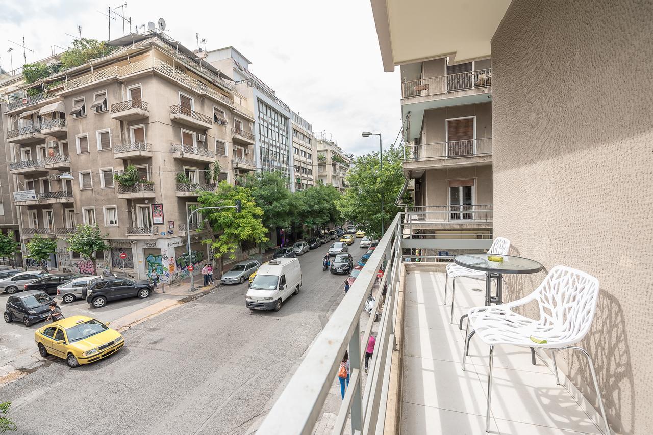 Victoria Familia Apartments Афины Экстерьер фото