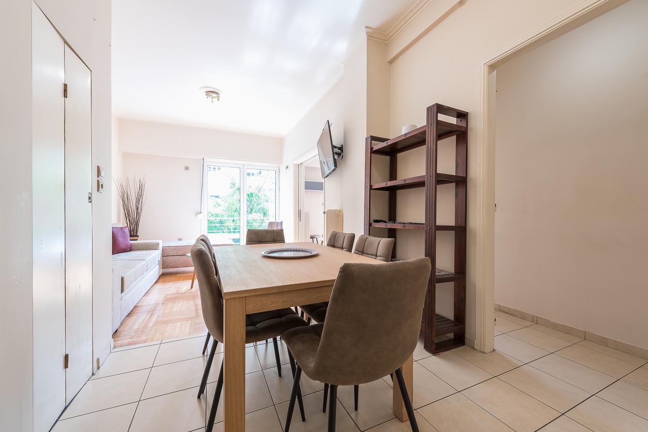 Victoria Familia Apartments Афины Экстерьер фото